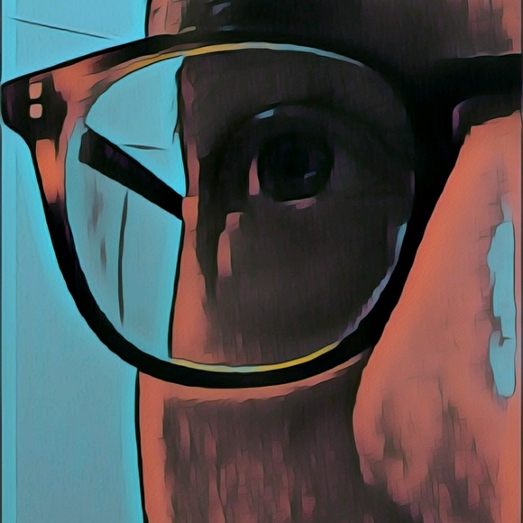 Meet your Posher, Chris - Picture 1 of 1